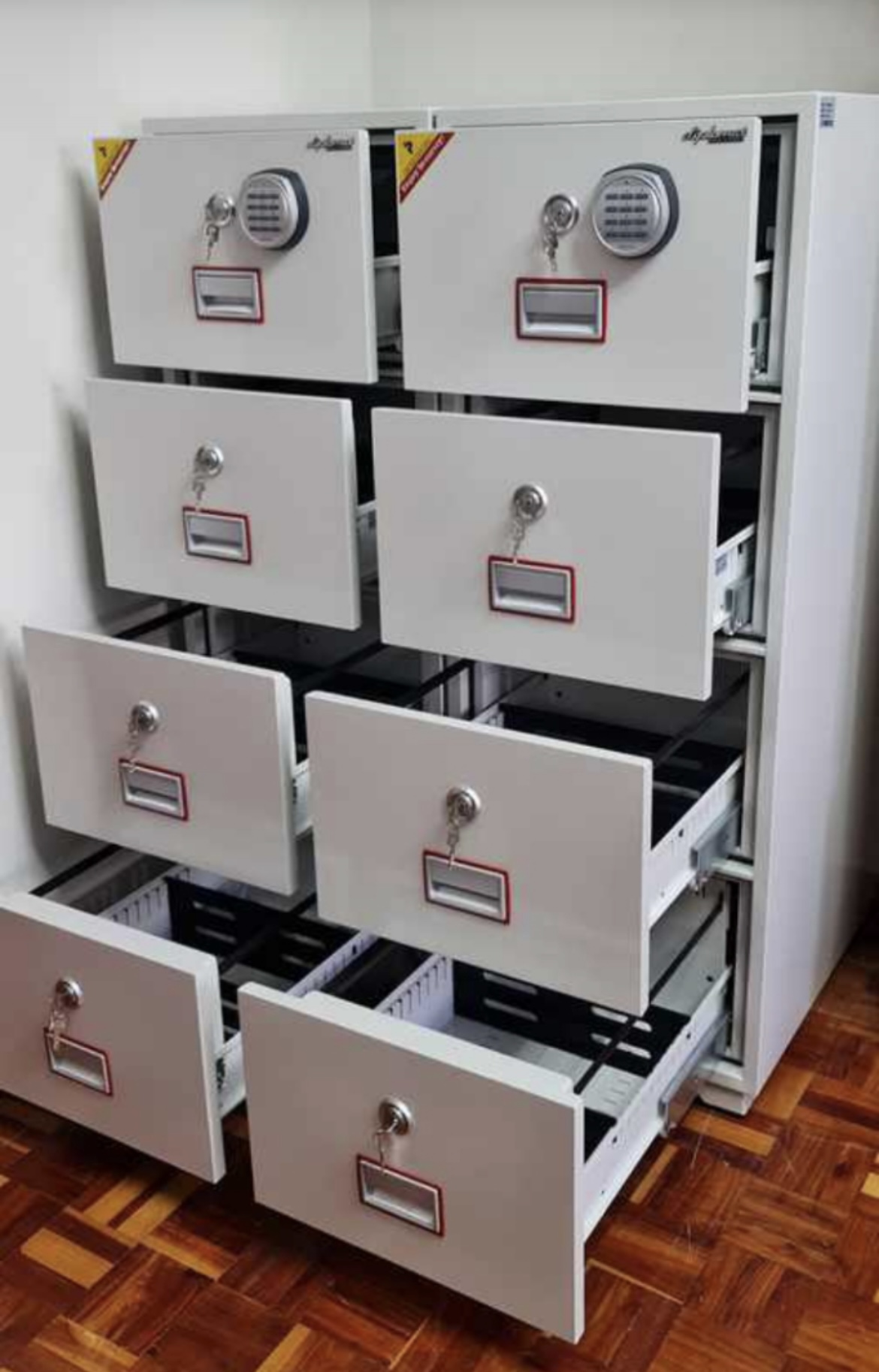 Document storage cabinets Sold by Jobelservices