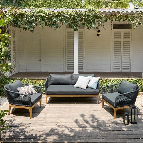 Backyard lounge seating Sold by Jobelservices