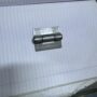Weld-on butterfly hinge for steel doors